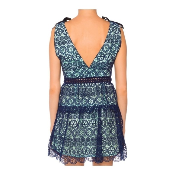 NWT SELF-PORTRAIT Blue Guipure Lace Tie Shoulder Tiered Mini Dress Size 00 - Picture 4 of 13